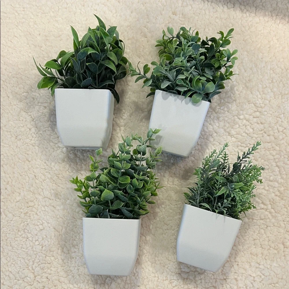 DerRose Artificial Greenery Set